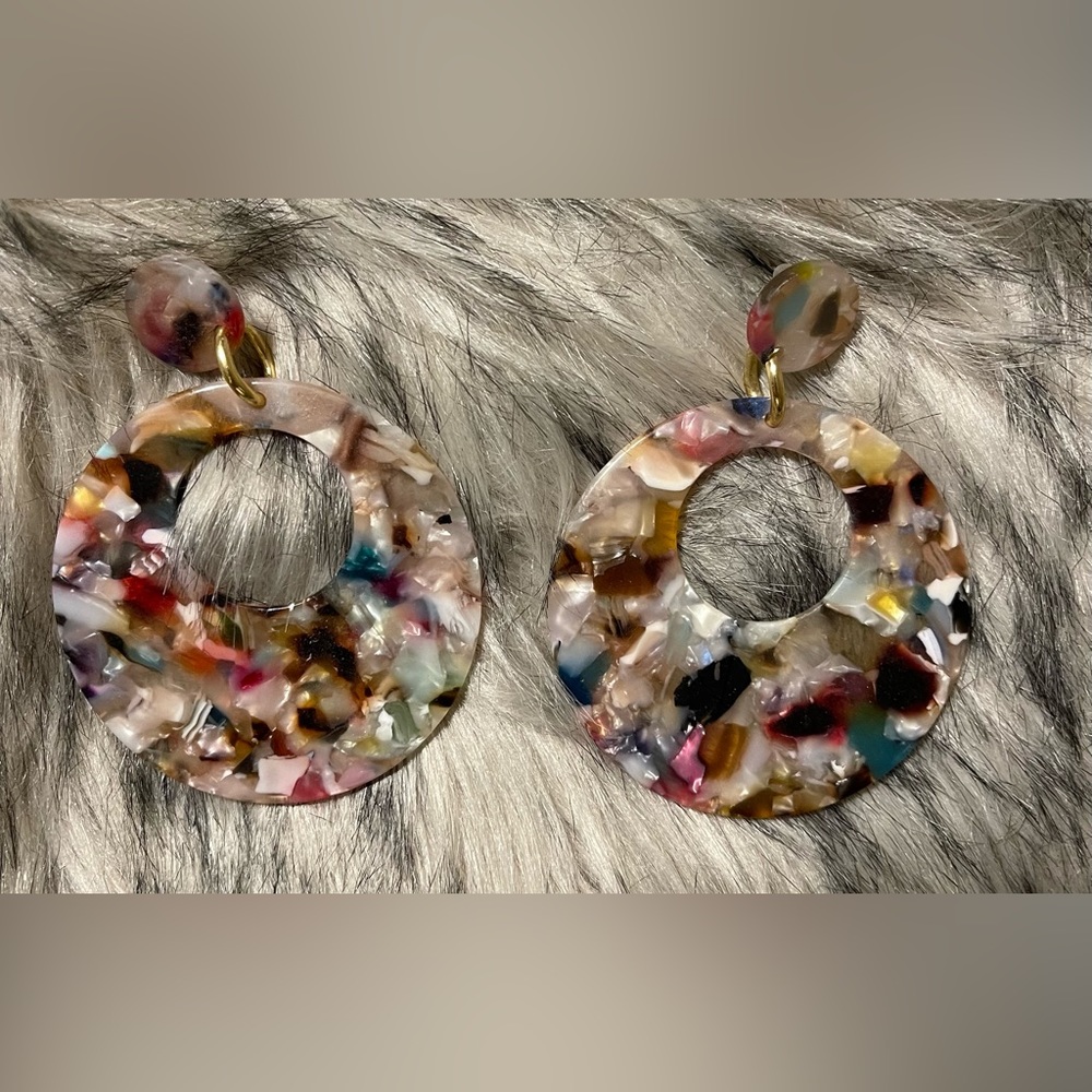Multi color earrings